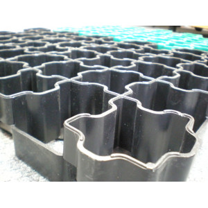 Газонная решетка ГЕО Газон 40 мм ЧЕРНАЯ